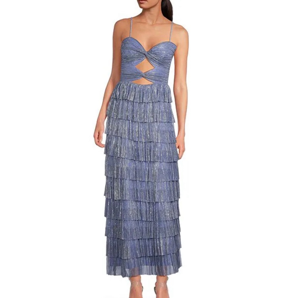 Grace Metallic Plisse Sweetheart Neck Cut out Tiered Dress